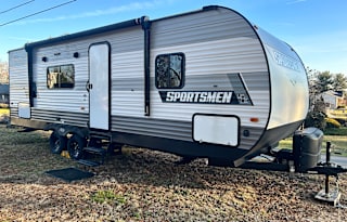 2021 KZ Sportsmen [4700lbs] sleeps 10!
