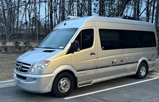 2014 Airstream Interstate Luxury Camper Cold Ready