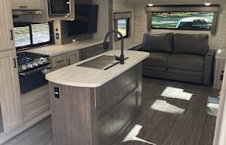 Pet Friendly 2024 Aurora