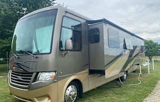 2015 Newmar Bay Star 3401