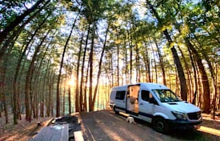 Fully Equipped Adventure Rig | 2014 Sprinter 170