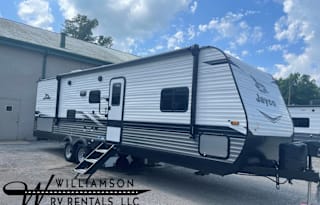 Unit 4 - '22 Jayco with bunks & outside kitchen
