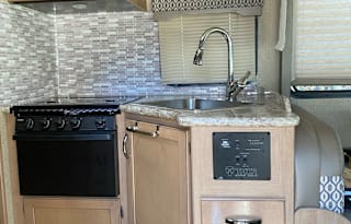 West for the Night RV Rental
