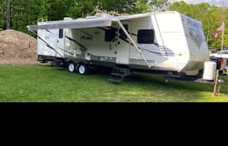 2012 Palomino Puma 31-KBH
