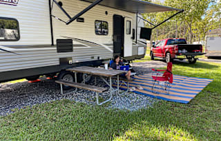 Barky's Coleman Lantern Family Camper