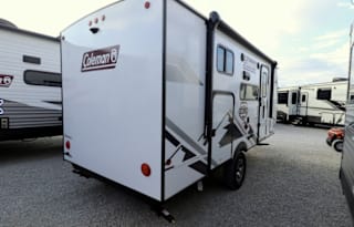 2022 Coleman Rubicon Super Light Travel Trailer!