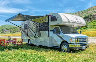 Easy to Drive w/ All the Amenities