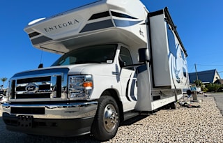 The Rock! LUXURY Bunkhouse 2021 Entegra Coach