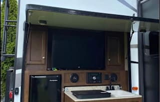Hassle-free Camping Getaway