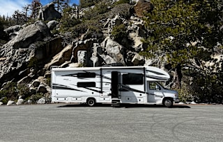 Jayco Greyhawk 31FS - Bunkhouse!