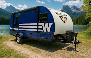 Blue Thunder: Sleek. Solar. Stylish. light . 2025