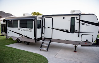 2023 fully-stocked 39-foot family trailer w/ bunks