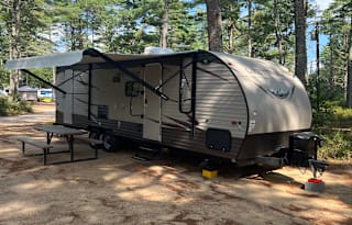 Forest River RV Cherokee Grey Wolf - Sleeps 9