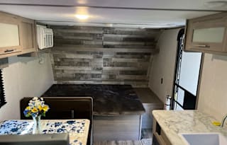 2023 Dutchmen RV Coleman Lantern LT Series 17B