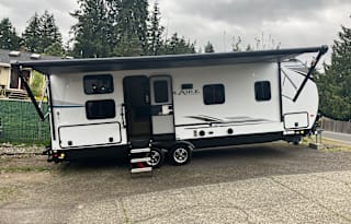 Beautiful kid and pet friendly RV Rental