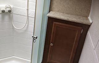 2017 Venture RV Sonic SN190VRB