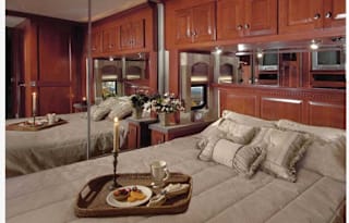 2006 Mandalay Luxury Division Mandalay Class A 43D