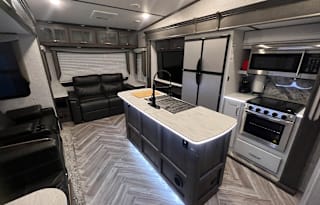 Glamp in Style with the whole family