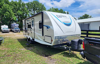 28' Freedom - Insurance Included - Golf Cart Addon