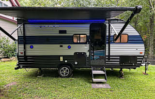 AR's 2021 Forest River RV Cherokee Wolf Pup 16BHS
