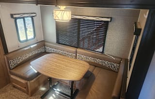 The Gulf Hagas, 28ft, Sleeps 8, Pet Friendly