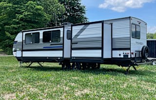 Great Family Getaway w/ Bunk House