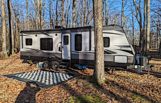 Pet n toy friendly toy hauler