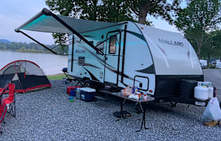 2018 Mallard M185