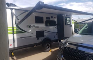 Eppinga's pet friendly offroad hotel on wheels.
