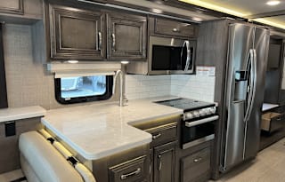 2023 Entegra Coach Vision XL 36C