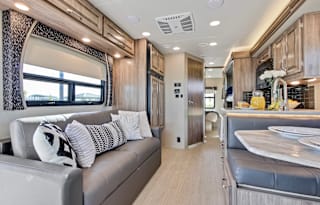 Spacious Jayco Greyhawk 31F Sleeps 10! Bunk Model
