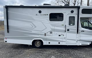 2023 MB SUNSEEKER FORREST RIVER RV