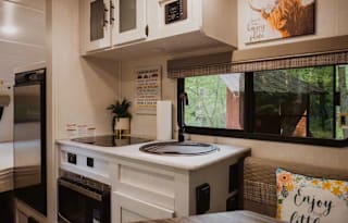 French Creek New Light Weight Travel Trailer