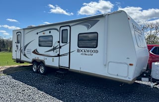 2012 Forest River RV Rockwood Ultra Lite 2702SS