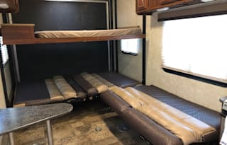 2015 toy hauler