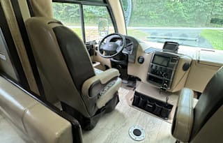 2020 Thor Motor Coach Axis 27.7