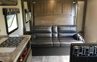 2018 Coleman Mini light