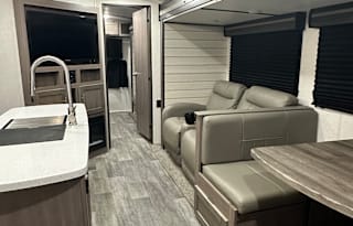 2021 CrossRoads RV Sunset Trail SS331BH
