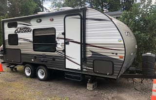 2015 Forest River RV Cherokee Cascade 17 Ft
