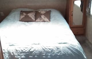 2005 Forest River RV Sandpiper 28fw