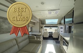 Luxury Thor 2024 Tiburon RV - w/Starlink