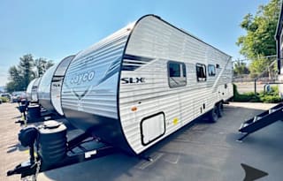 Dembe- 2025 Jayco Jay Flight 260BHW- Unleash fun