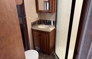 2012 Heartland Bighorn great kitchen
