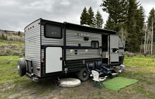 2020 Cherokee Wolf Pup Sleeps 6 St George, Utah