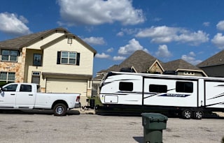 2022 Heartland 324Bh with Bunkhouse