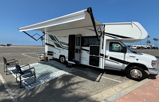 2021 Coachmen RV Freelander 26DS Ford 450