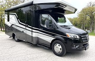 2022 Jayco Melbourne Prestige 24LP