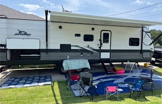 Patty & Nate's Cozy Camper
