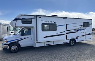 2022 Forest River RV Forester LE 3251DSLE Ford