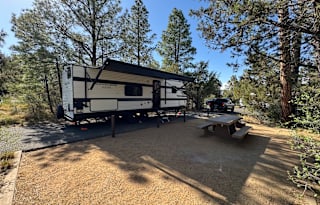 Ponderosa Retreat: 2024 Transcend Xplor BunkHouse
